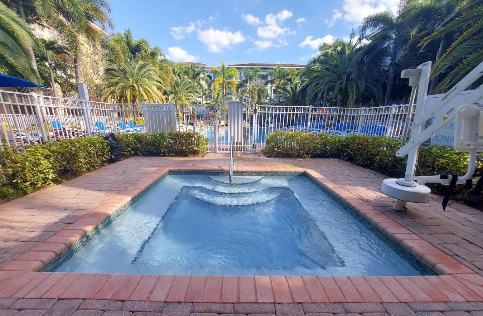 Mizner Place At Weston Town Center, Fort Lauderdale Exteriér fotografie